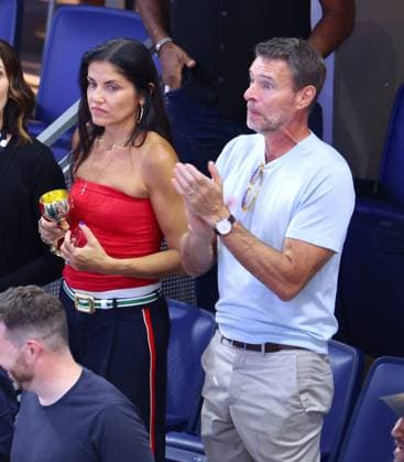 US Open - Scott Foley And Marika Dominczyk In The Stands Actor Scott Foley with his wife Marika Dominczyk attend round of 16 at the US Open in New York, NY on September 7, 2026. Photo by Dylan Travis ABACAPRESS.COM New York NY United States  Copyright: xDylanxTravis ABACAx