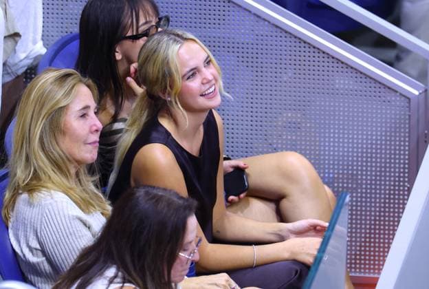 US Open - Bailee Madison In The Stands Bailee Madison attends round of 16 at the US Open in New York, NY on September 7, 2026. Photo by Dylan Travis ABACAPRESS.COM New York NY United States  Copyright: xDylanxTravis ABACAx