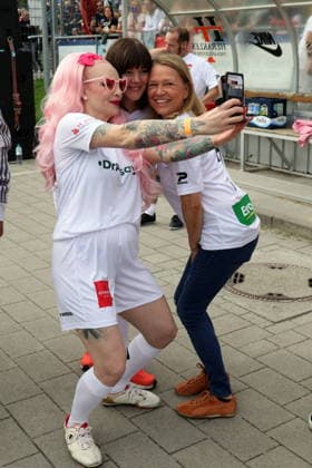 KICKEN MIT HERZ 2026 Belle La Donna, Katharina Fegebank, Nova Meierhenrich, Kicken mit Herz —the charity soccer match to benefit the pediatric ward at the UKE—at Hoheluft Stadium, Hamburg, September 6, 2026 Copyright: xEventpressxMPx