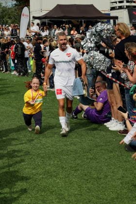 KICKEN MIT HERZ 2026 Micky Beisenherz, Kicken mit Herz, a charity soccer game to benefit the pediatric ward at the UKE, at Hoheluft Stadium, Hamburg, September 6, 2026 Copyright: xEventpressxMPx
