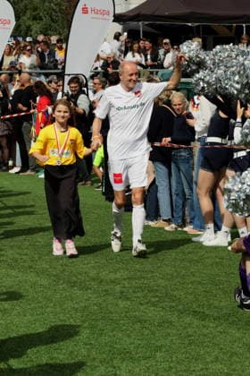 KICKEN MIT HERZ 2026 Peter Lohmeyer, Kicken mit Herz —the charity soccer match to benefit the pediatric ward at the UKE—at Hoheluft Stadium, Hamburg, September 6, 2026 Copyright: xEventpressxMPx