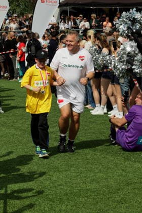 KICKEN MIT HERZ 2026 Elton, Kicken mit Herz —the charity soccer match to benefit the pediatric ward at the UKE—at Hoheluft Stadium, Hamburg, September 6, 2026 Copyright: xEventpressxMPx