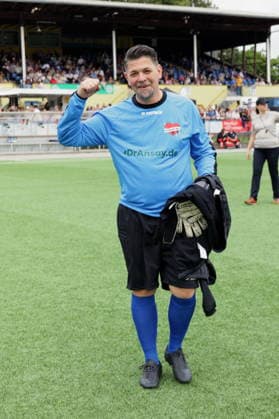 KICKEN MIT HERZ 2026 Tim Mälzer, Kicken mit Herz —the charity soccer match to benefit the pediatric ward at the UKE—at Hoheluft Stadium, Hamburg, September 6, 2026 Copyright: xEventpressxMPx