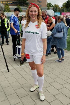 KICKEN MIT HERZ 2026 Esther Roling, Kicken mit Herz, the charity soccer match to benefit the pediatric ward at the UKE, at Hoheluft Stadium, Hamburg, September 6, 2026 Copyright: xEventpressxMPx