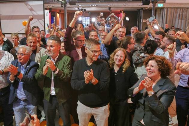 Magdeburg, Saxony-Anhalt, Germany, September 6, 2026 Halber85 BSW Election Party for the 2026 State Election Party supporters react to the 6:00 p.m. projection by ARD and ZDF Copyright: xdtsxNachrichtenagenturx dts_132911