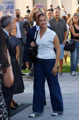 Princess Leonor Begins Her Studies at Carlos III University of Madrid Princess Leonor begins her studies at Carlos III University of Madrid on September 7, 2026, in Getafe, Madrid, Spain. Princess Leonor begins her studies in Political Science this Monday as a regular student at the Getafe campus of Carlos III University of Madrid (UC3M), thus continuing her education in preparation for her role as future queen and after having completed her military training over the past three years PRINCESS LEONOR CARLOS III UNIVERSITY POLITICAL SCIENCE SEPTEMBER 7, 2026 José Madrid Madrid Spain  Copyright: xJosÃ xRuizx 7755156
