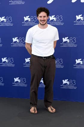 IPA88229869 - Venice, 83rd Venice International Film Festival 2026, Day 6 Film photocall: I figli della scimmia Pictured: Tommaso Landucci  Copyright: xAlbertoxTerenghi PoolxPhotoxEventsx08x xPoolxPhotoxEventsx08x 88229869