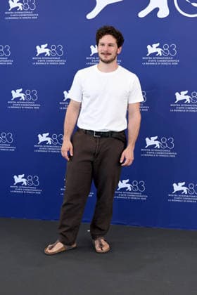 IPA88229883 - Venice, 83rd Venice International Film Festival 2026, Day 6 Film photocall: I figli della scimmia Pictured: Tommaso Landucci  Copyright: xAlbertoxTerenghi PoolxPhotoxEventsx08x xPoolxPhotoxEventsx08x 88229883