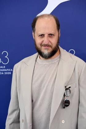 IPA88229975 - Venice, 83rd Venice International Film Festival 2026, Day 6 Film photocall: I figli della scimmia Pictured: Fausto Russo Alesi  Copyright: xAlbertoxTerenghi PoolxPhotoxEventsx08x xPoolxPhotoxEventsx08x 88229975