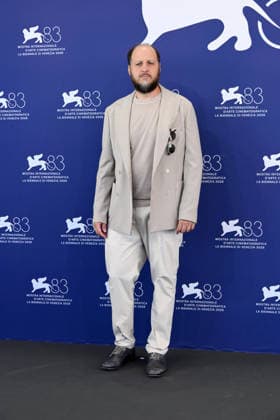 IPA88229970 - Venice, 83rd Venice International Film Festival 2026, Day 6 Film photocall: I figli della scimmia Pictured: Fausto Russo Alesi  Copyright: xAlbertoxTerenghi PoolxPhotoxEventsx08x xPoolxPhotoxEventsx08x 88229970