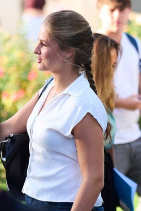 September 7, 2026, Getafe, Madrid, Spain: Crown Princess Leonor attends First Day at University at Carlos III University on September 7, 2026 in Getafe, Spain.Princess Leonor begins her university studies at Universidad Carlos III de Madrid, where she will study a degree in International Relations. Her arrival at university marks a new stage in her education following her studies at UWC Atlantic College in Wales and her military training at the General Military Academy in Zaragoza, the General Air Academy in San Javier and the Naval Military Academy in MaroÂ­n. Getafe Spain  - ZUMAg15_ 20260907_zaf_g15_045 Copyright: xJackxAbuinx