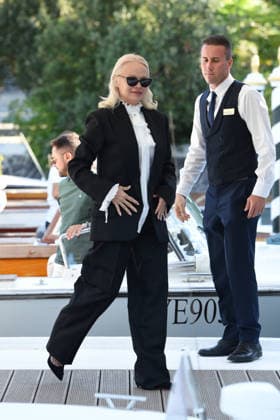 IPA88233738 - Venice: Pamela Anderson arrives at the Hotel Excelsior; pictured: Pamela Anderson  Copyright: xFRANCESCAxVIECELIx xFrancescaxViecelix 88233738