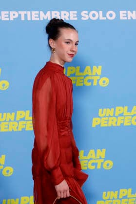 September 7, 2026, Madrid, Community Of Madrid, Spain: Spanish young actress ANASTASIA RUSSO poses for photographers during the photocall presentation of the upcoming family comedy film Un Plan Perfecto at the Sony Pictures offices on Monday, September 7, 2026, in Madrid, Spain. Best known for her breakout role in the acclaimed psychological thriller Tin & Tina , the talented teen actress stars in this holiday feature about the struggling Ibanez family, who discover an unfinished underground tunnel in their basement and attempt an audacious bank heist to avoid imminent eviction. Directed by MARIA PULIDO (not pictured) and featuring an ensemble cast including JORDI SANCHEZ (not pictured) and LEO HARLEM (not pictured), the film is presente - ZUMAo127 20260907_zep_o127_057 Copyright: xHugoxOrtunox