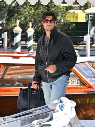 IPA88233492 - Venice, 83rd Venice International Film Festival 2026 - Day 6 - Arrivals at the Excelsior Hotel™s pier. Pictured: Louis Garrel  Copyright: xManuelexMangiarottix xPoolxPhotoxEventsx08x 88233492