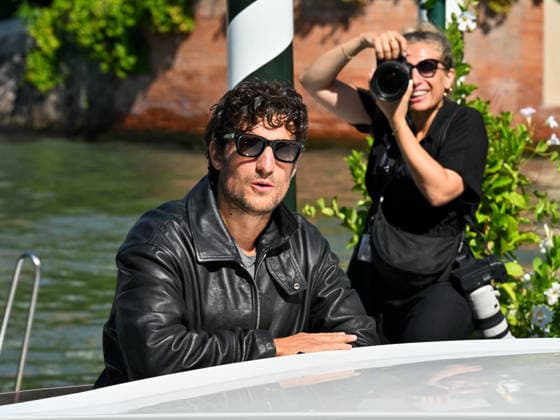 IPA88233514 - Venice, 83rd Venice International Film Festival 2026 - Day 6 - Arrivals at the Excelsior Hotel™s pier. Pictured: Louis Garrel  Copyright: xManuelexMangiarottix xPoolxPhotoxEventsx08x 88233514