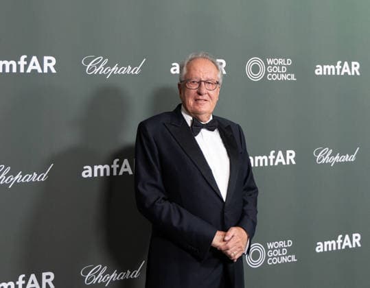 amfAR Gala Venezia 2026 VENICE, ITALY - SEPTEMBER 06: Geoffrey Rush attends the amfAR Gala Venezia 2026 presented by World Gold Council at Hilton Molino Stucky on September 06, 2026 in Venice, Italy. CAP KA Kristina Afanasyeva Venice ITALY Copyright: xKristinaxAfanasyeva CapitalxPicturesx