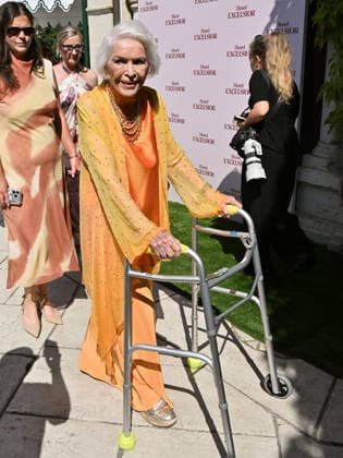 IPA88238955 - Venice, 83rd Venice International Film Festival 2026 - Day 6 - Arrivals at the Excelsior Hotel™s pier - Pictured: Ellen Burstyn  Copyright: xManuelexMangiarottix xVenezia,x83rdxVenicexInternationx 88238955