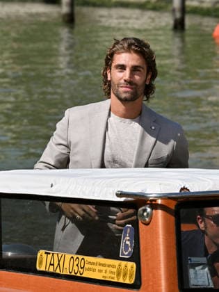 IPA88239414 - Venice, 83rd Venice International Film Festival 2026 - Day 6 - Arrivals at the Excelsior Hotel™s pier - Pictured: Mario Ermito  Copyright: xManuelexMangiarottix xPoolxPhotoxEventsx08x 88239414