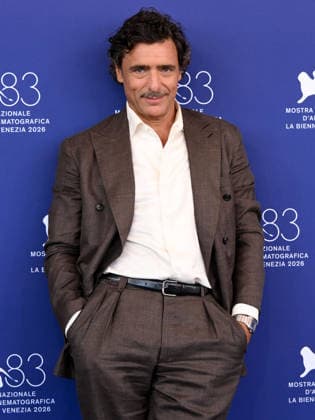 IPA88239837 - Venice, 83rd Venice International Film Festival 2026 - Day 6 - Photocall for *L™estranea* - Pictured: Adriano Giannini,  Copyright: xAlbertoxTerenghix xPoolxPhotoxEventsx08x 88239837