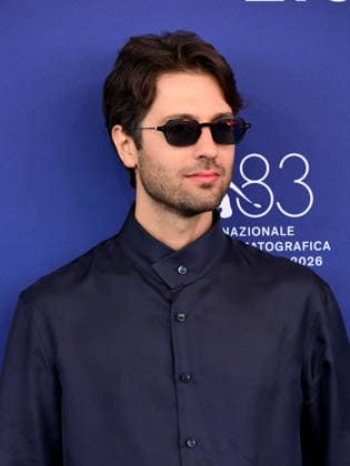IPA88239903 - Venice, 83rd Venice International Film Festival 2026 - Day 6 - Photocall for *L™estranea* - Pictured: Paolo Strippoli  Copyright: xAlbertoxTerenghix xPoolxPhotoxEventsx08x 88239903
