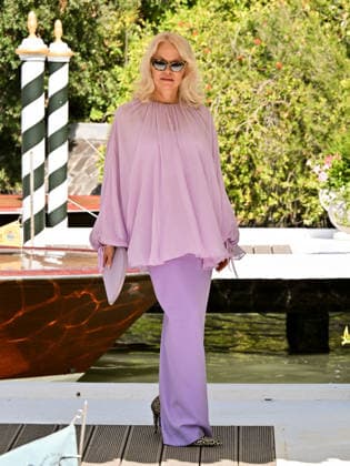 Venice Film Festival - Pamela Anderson Arrives At Excelsior Hotel Pier - Italy Pamela Anderson is seen at the Hotel Excelsior Venice Lido Pier during the 83rd Venice International Film Festival on September 07, 2026 in Venice, Italy. Photo by Manuele Mangiarotti IPA ABACAPRESS.COM Venice Italy  Copyright: xMangiarottixManuele IPA ABACAx