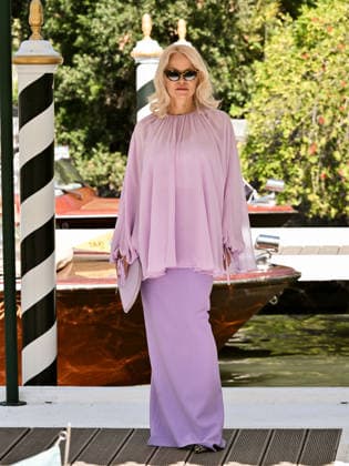 Venice Film Festival - Pamela Anderson Arrives At Excelsior Hotel Pier - Italy Pamela Anderson is seen at the Hotel Excelsior Venice Lido Pier during the 83rd Venice International Film Festival on September 07, 2026 in Venice, Italy. Photo by Simone ComiIPA ABACAPRESS.COM Venice Italy  Copyright: xComixSimone IPA ABACAx