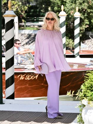 Venice Film Festival - Pamela Anderson Arrives At Excelsior Hotel Pier - Italy Pamela Anderson is seen at the Hotel Excelsior Venice Lido Pier during the 83rd Venice International Film Festival on September 07, 2026 in Venice, Italy. Photo by Simone ComiIPA ABACAPRESS.COM Venice Italy  Copyright: xComixSimone IPA ABACAx