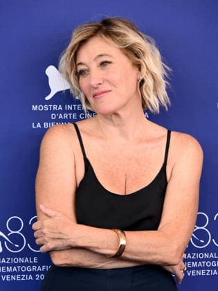 IPA88239821 - Venice, 83rd Venice International Film Festival 2026 - Day 6 - Photocall for *L™estranea* - Pictured: Valeria Bruni Tedeschi  Copyright: xAlbertoxTerenghix xPoolxPhotoxEventsx08x IPA88239821