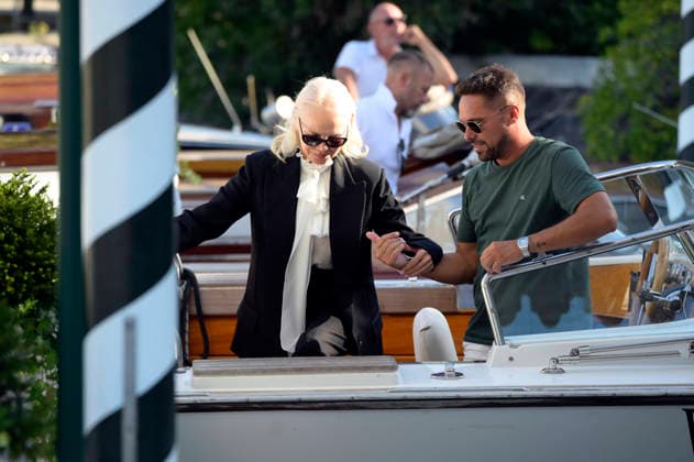 Pamela Anderson arriving at the pier of the Excelsior Hotel at the 2026 Venice Biennale, the 83rd Venice International Film Festival, Venice, September 7, 2026 Foto:xA.xM.xTinghinox xFuturexImagex anderson_6901