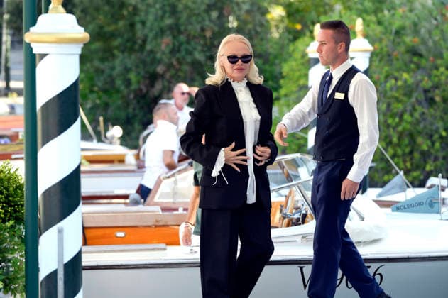 Pamela Anderson arriving at the pier of the Excelsior Hotel at the 2026 Venice Biennale, the 83rd Venice International Film Festival, Venice, September 7, 2026 Foto:xA.xM.xTinghinox xFuturexImagex anderson_6907