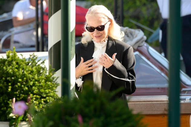 Pamela Anderson arriving at the pier of the Excelsior Hotel at the 2026 Venice Biennale, the 83rd Venice International Film Festival, Venice, September 7, 2026 Foto:xA.xM.xTinghinox xFuturexImagex anderson_6909