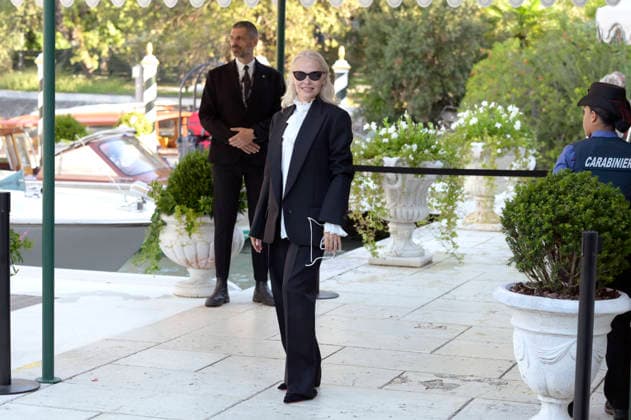 Pamela Anderson arriving at the pier of the Excelsior Hotel at the 2026 Venice Biennale, the 83rd Venice International Film Festival, Venice, September 7, 2026 Foto:xA.xM.xTinghinox xFuturexImagex anderson_6912