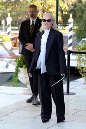 Pamela Anderson arriving at the pier of the Hotel Excelsior at the 2026 Venice Biennale, the 83rd Venice International Film Festival, Venice, September 7, 2026 Foto:xA.xM.xTinghinox xFuturexImagex anderson_6917