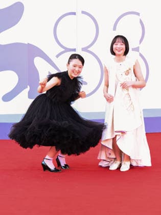 IPA88243080 - Venice, 83rd Venice International Film Festival 2026 - Night 6 - Red Carpet for the film LOOK BACK - Pictured: Rokka Okada, Furi Nanase  Copyright: xAlbertoxTerenghix xPoolxPhotoxEventsx08x IPA88243080