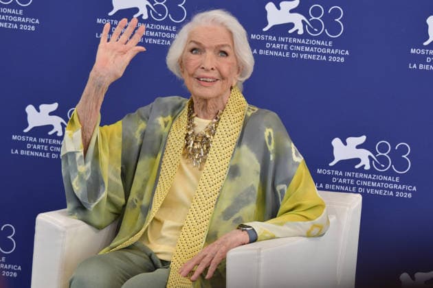 83rd Venice Film Festival Photocall on September 7 83rd Venice Film Festival ELLEN BURSTYN awaits the Golden Lion for Lifetime Achievement Photocall Photos by Thomas Bohlen Starface 459486 September 7, 2026 Venice, Italy  Copyright: xThomasxBohlenx STAR_459486_010
