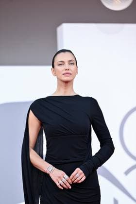 September 7, 2026, Venice, Rome, Italy: Irina Shayk on the red carpet for the film The Stranger at the 83rd Venice International Film Festival, Venice, September 7, 2026 Venice Italy  - ZUMAa289 20260907_zia_a289_335 Copyright: xMariaxLauraxAntonellix xAgfx