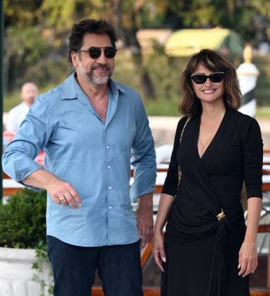 September 7, 2026, Venice, ITALY: Spanish actors Javier Bardem (L) and Penelope Cruz (R) arrive at the Hotel Excelsior dock in Lido Beach for the Venice International Film Festival, in Venice, Italy, 07 September 2026. The 83rd edition of the Venice Film Festival runs from 02 to 12 September 2026. ANSA ETTORE FERRARI Venice ITALY  - ZUMAa110 20260907_zaf_a110_080 Copyright: xEttorexFerrarix