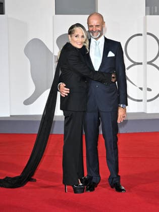 IPA88249274 - Venice, 83rd Venice International Film Festival 2026 - Night 6. Red Carpet: Diva and Woman. Pictured: Heather Parisi and her husband, Umberto Maria Anzolin  Copyright: xSimonexComix xPoolxPhotoxEventsx08x IPA88249274