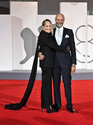 IPA88249287 - Venice, 83rd Venice International Film Festival 2026 - Night 6. Red Carpet: Diva and Woman. Pictured: Heather Parisi and her husband, Umberto Maria Anzolin  Copyright: xSimonexComix xPoolxPhotoxEventsx08x IPA88249287