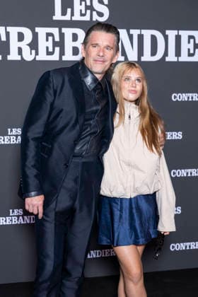 Ethan Hawke and his daughter – Photocall for the premiere of the film The Smugglers at the Pathé Palace in Paris, France, on September 7, 2026. Olivier Borde, Bestimage. Photocall for The Weight at the Pathé Palace, France, September 7, 2026 @ Olivier Borde France  Copyright: xOLIVIERxBORDEx xBESTIMAGExOLIVIERxBORDEx xBESTIMAGEx