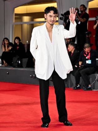 IPA88254656 - Venice, 83rd Venice International Film Festival 2026 - Night 6. Red Carpet for the film *ARRESTED MEMORY*. Pictured: Ethan Juan  Copyright: xSimonexComix xPoolxPhotoxEventsx08x IPA88254656