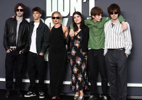 September 7, 2026, London, United Kingdom: Lennon Gallagher, Donovan Gallagher, Anais Gallagher, Molly Gallagher, Sonny Gallagher and Gene Gallagher attend the Oasis: Don t Look Back In Anger UK Premiere at Cineworld Leicester Square. London United Kingdom - ZUMAs197 20260907_aaa_s197_162 Copyright: xFredxDuvalx