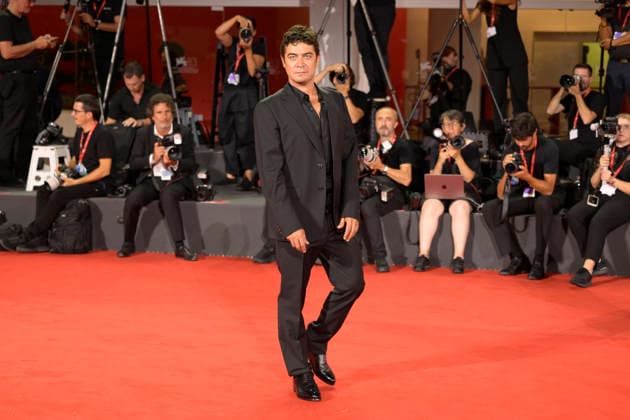 I Figli della scimmia red carpet in Venice Lido - 07 Sep 2026 Riccardo Scamarcio attends the red carpet of movie I Figli della scimmia during the 83rd Venice Film Festival at Palazzo del Cinema. Venice Lido Italy Copyright: xMarioxCartellix xSOPAxImagesx _DSC1227(2)