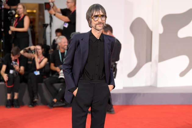 September 7, 2026, Venice Lido, Italy: Francesco Bianconi attends the red carpet of movie L estranea during the 83rd Venice Film Festival at Palazzo del Cinema. Venice Lido Italy - ZUMAs197 20260907_aaa_s197_312 Copyright: xMarioxCartellix