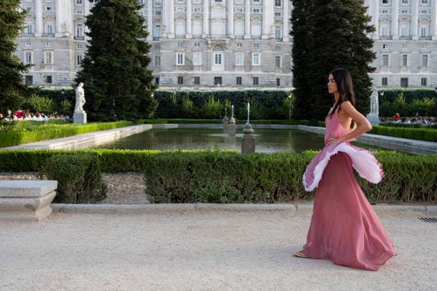 September 7, 2026, Madrid, Spain: A model parades with MadModa design during OMODA and Fashion Week Madrid in Madrid Jardines de Sabatini in Madrid. 7 of September of 2026 Spain Madrid Spain - ZUMAs197 20260907_aaa_s197_367 Copyright: xAtilanoxGarciax