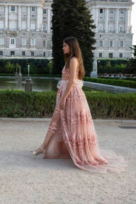 September 7, 2026, Madrid, Spain: A model parades with MadModa design during OMODA and Fashion Week Madrid in Madrid Jardines de Sabatini in Madrid. 7 of September of 2026 Spain Madrid Spain - ZUMAs197 20260907_aaa_s197_373 Copyright: xAtilanoxGarciax