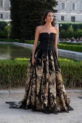 September 7, 2026, Madrid, Spain: A model parades with MadModa design during OMODA and Fashion Week Madrid in Madrid Jardines de Sabatini in Madrid. 7 of September of 2026 Spain Madrid Spain - ZUMAs197 20260907_aaa_s197_391 Copyright: xAtilanoxGarciax