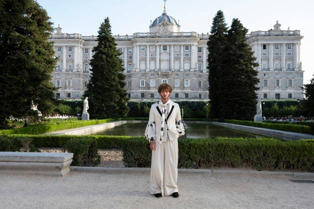 September 7, 2026, Madrid, Spain: A model parades with MadModa design during OMODA and Fashion Week Madrid in Madrid Jardines de Sabatini in Madrid. 7 of September of 2026 Spain Madrid Spain - ZUMAs197 20260907_aaa_s197_403 Copyright: xAtilanoxGarciax