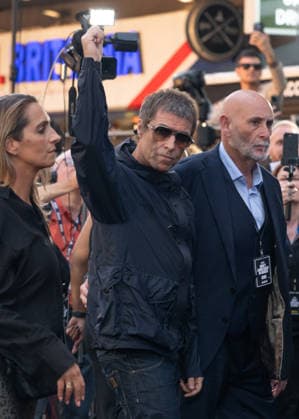 Liam Gallagher attends Oasis: Don t Look Back in Anger UK Premiere at Cineworld Leicester Square in London, England. UK. Monday 7th September 2026. Copyright: xJamesxWarrenx DVOW6L~W