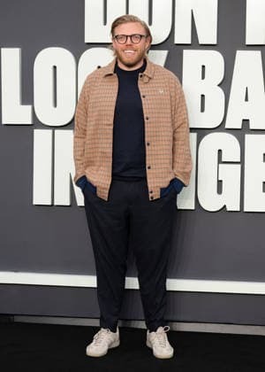 Rob Beckett attends Oasis: Don t Look Back in Anger UK Premiere at Cineworld Leicester Square in London, England. UK. Monday 7th September 2026. Copyright: xJamesxWarrenx DX2U70~X